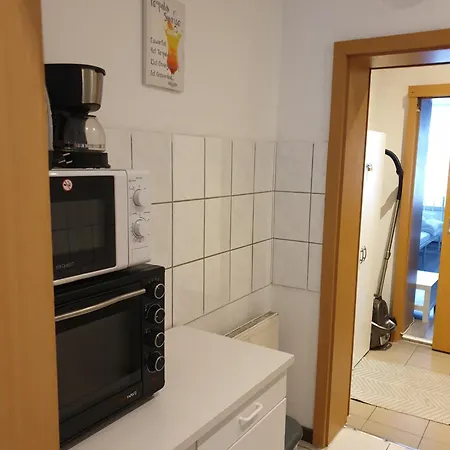 Nina - Monteurwohnung *