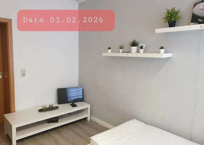 아파트 Nina - Monteurwohnung *