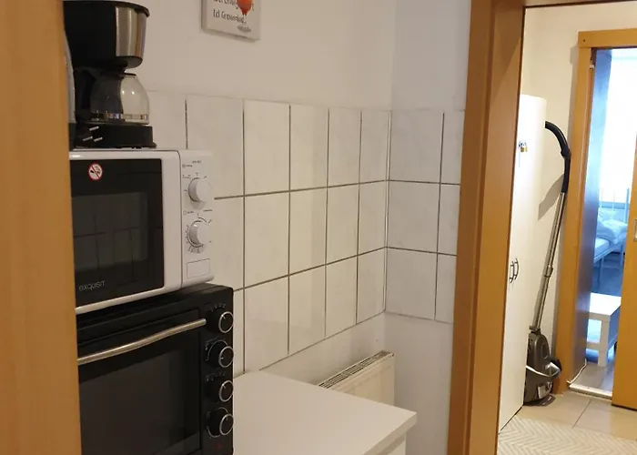 Nina - Monteurwohnung *